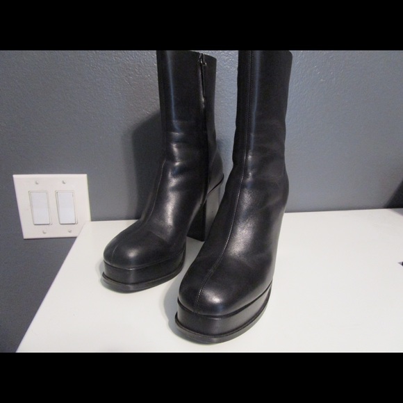 SOLD Zara Boot - Picture 2 of 6